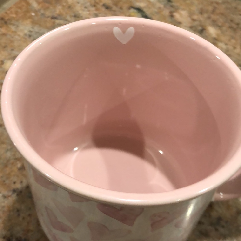 Host pick โญ๏ธ๐๐๐Valentines Day pink heart mug - Picture 4 of 7